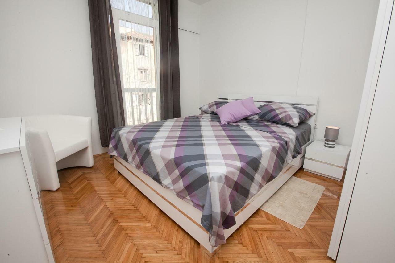 Downtown Apartment Kole 扎达尔 外观 照片