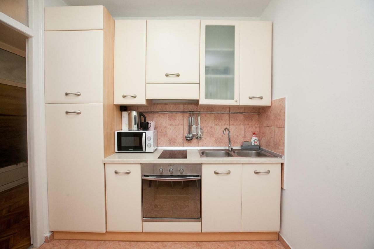 Downtown Apartment Kole 扎达尔 外观 照片