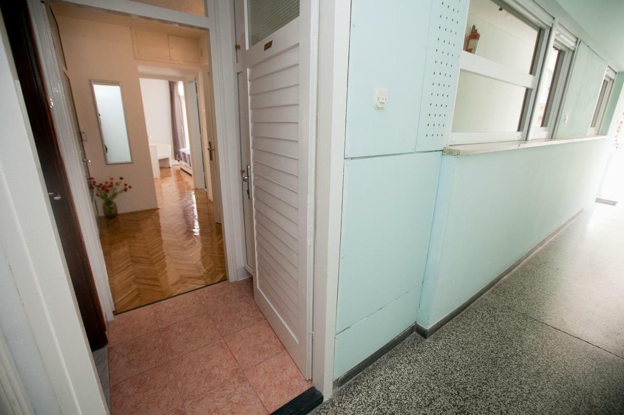 Downtown Apartment Kole 扎达尔 外观 照片
