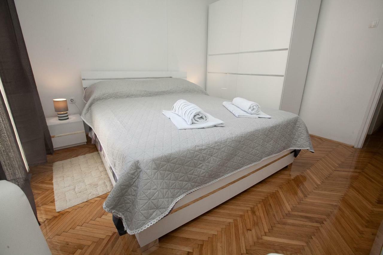 Downtown Apartment Kole 扎达尔 外观 照片